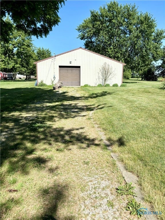 45 South Stadium Road Oregon, OH 43616 - Photo 45 of 50 Separate driveway to garage.