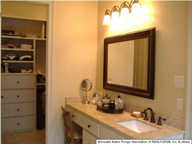 15903 Parkside Court Baton Rouge, LA 70817 - Photo 21 of 32 Gallery Image 21