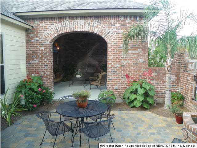 15903 Parkside Court Baton Rouge, LA 70817 - Photo 7 of 32 Gallery Image 7