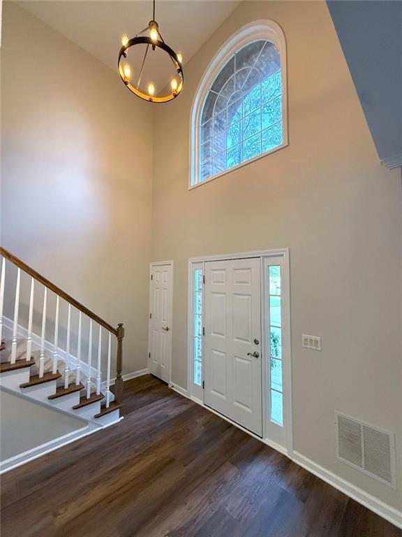 310 Bloomfield Court Roswell, GA 30075 - Photo 2 of 39