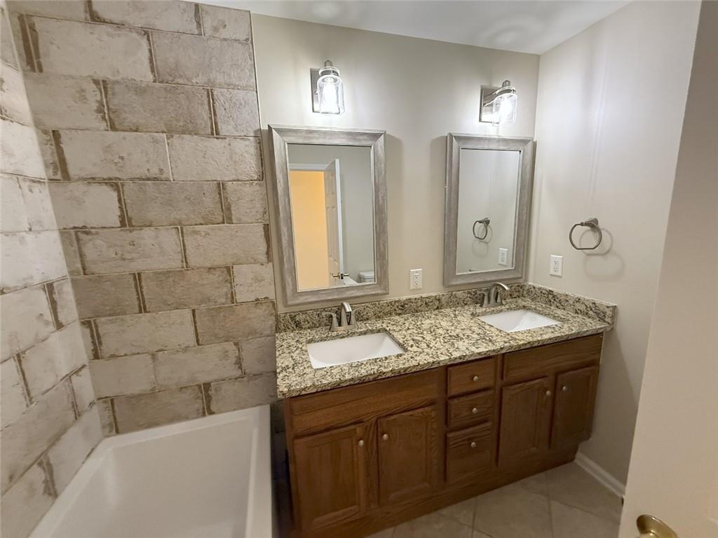 310 Bloomfield Court Roswell, GA 30075 - Photo 35 of 39