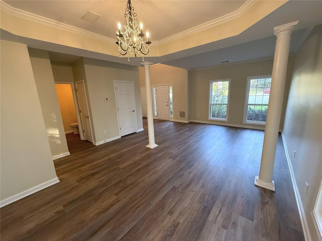 310 Bloomfield Court Roswell, GA 30075 - Photo 7 of 39