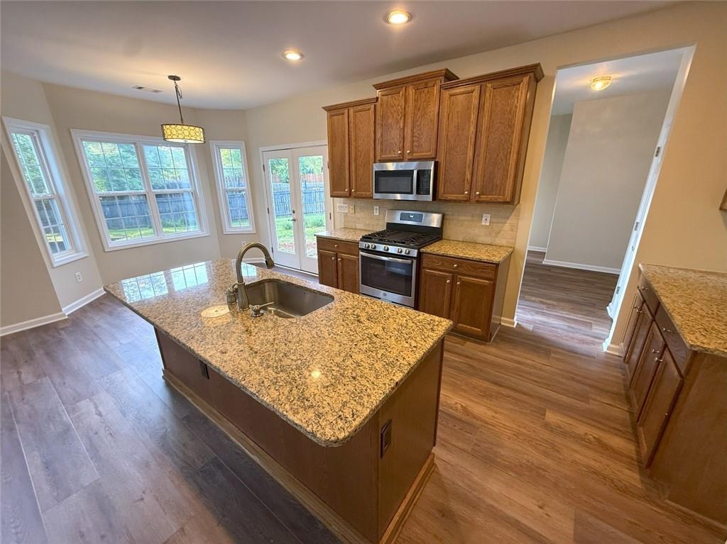 310 Bloomfield Court Roswell, GA 30075 - Photo 8 of 39