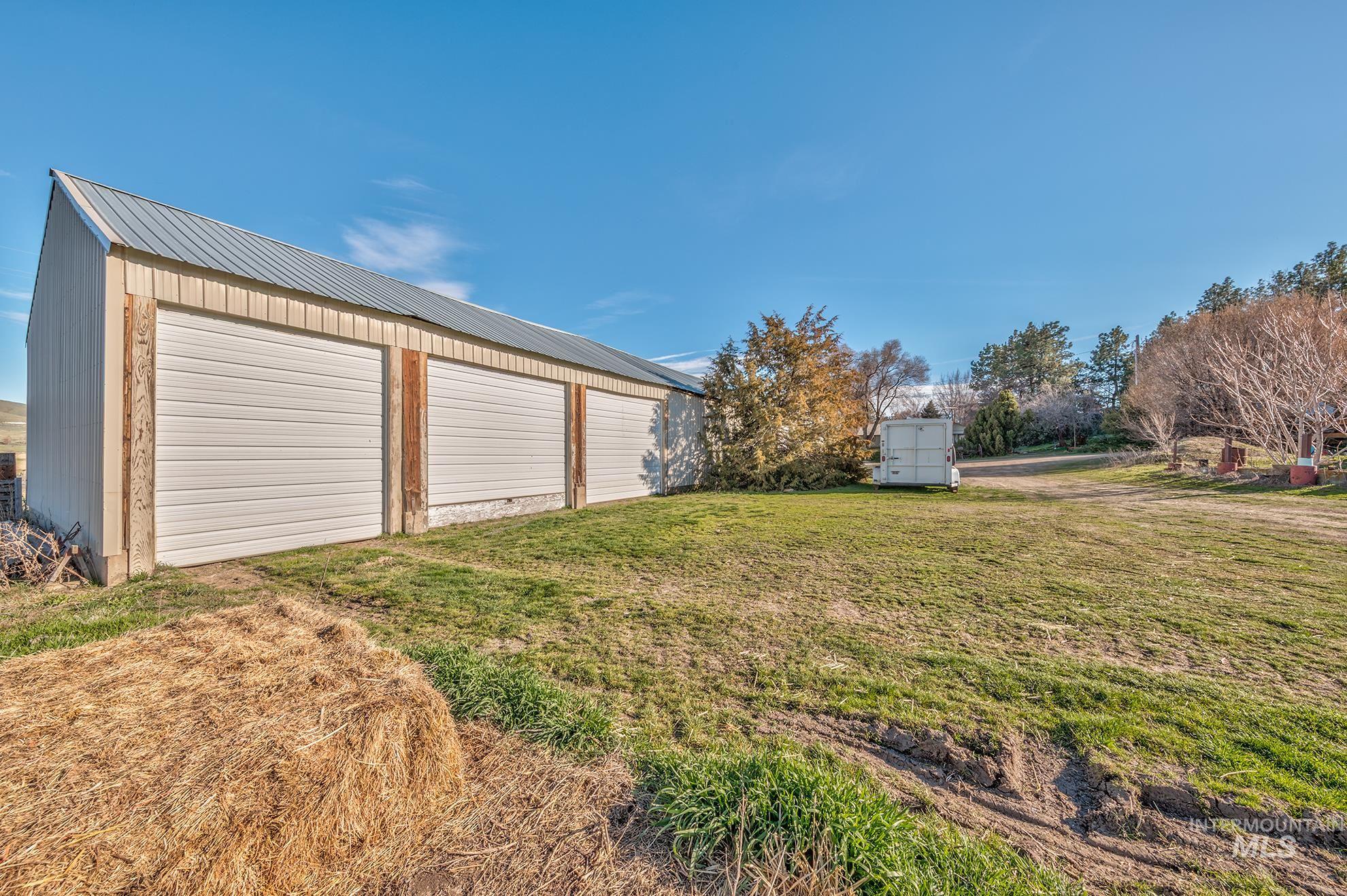 1365 Highway 95 Weiser, ID 83672 - Photo 3 of 34