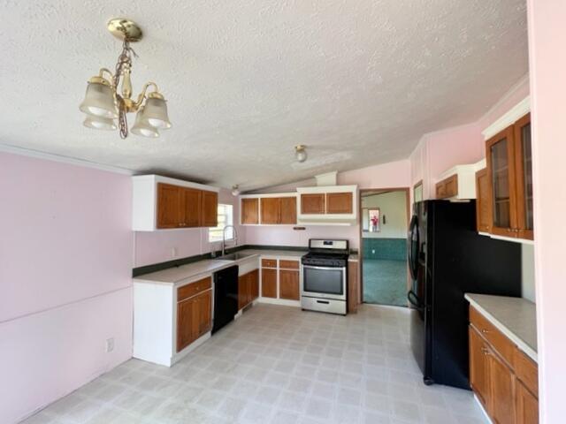 385 Village Road Jackson, ME 04921 - Photo 2 of 24 Eat-In Kitchen
