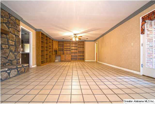 1633 Carson Road Birmingham, AL 35215 - Photo 20 of 32