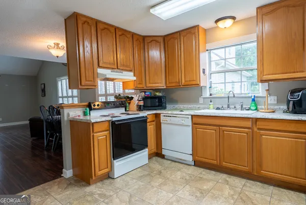 $225,000 | 31 Crescent Cove, Thomasville, GA 31757