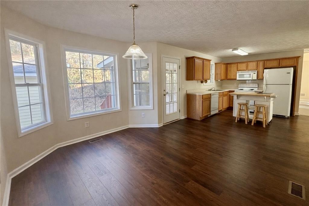 141 Mabry Road Jackson, GA 30233 - Photo 10 of 31