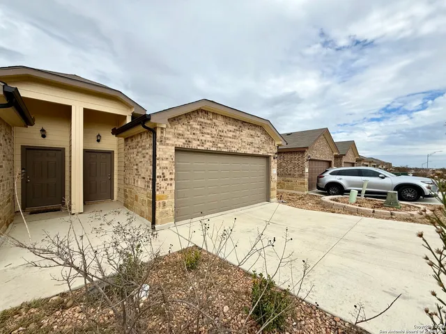 a view of parking area