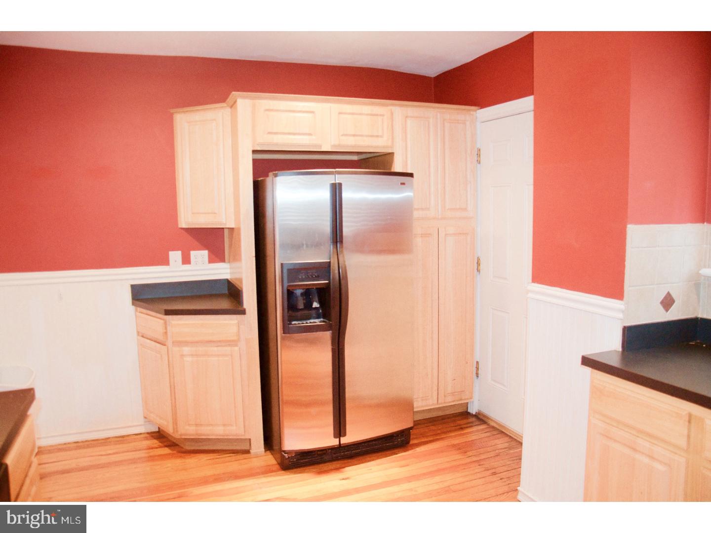 211 Haakon Road Brooklawn, NJ 08030 - Photo 3 of 13 Kitchen