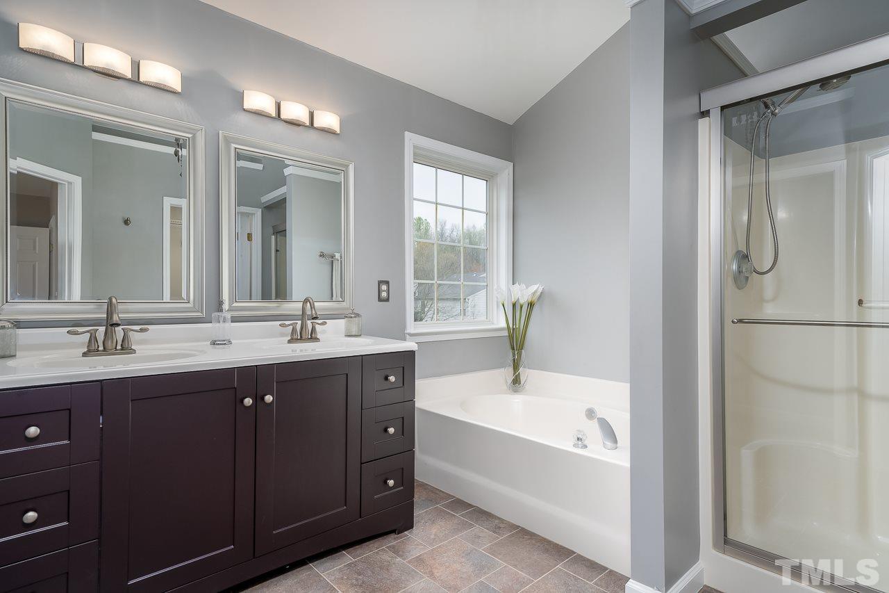 2121 Woodwyck Way Raleigh, NC 27604 - Photo 17 of 29