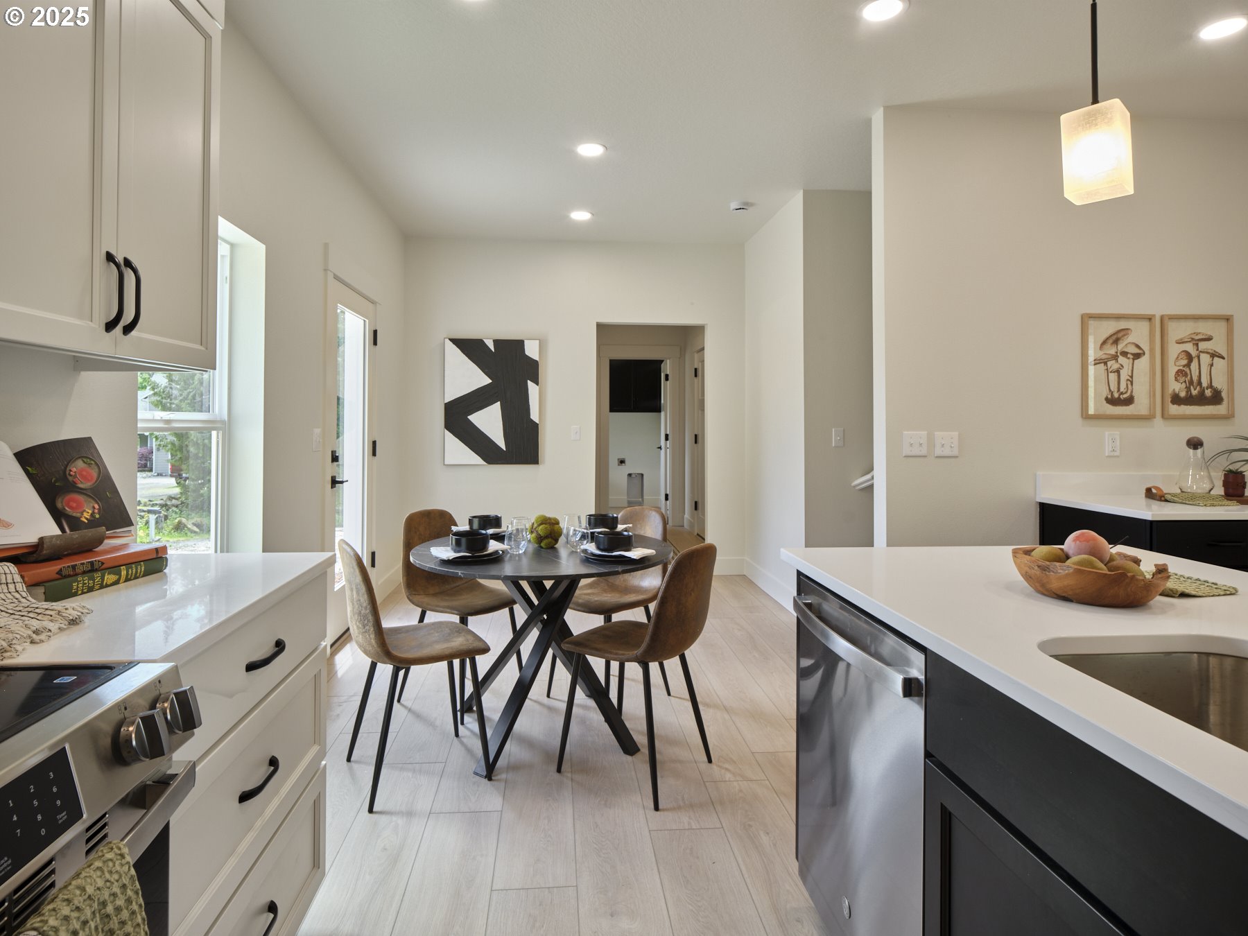 117 Witherbee Road Kelso, WA 98626 - Photo 21 of 47 Dining Area