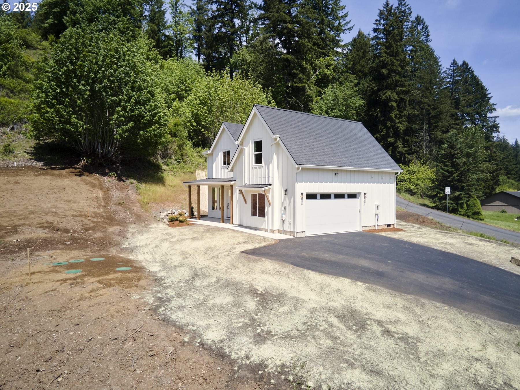 117 Witherbee Road Kelso, WA 98626 - Photo 3 of 47 Front Yard