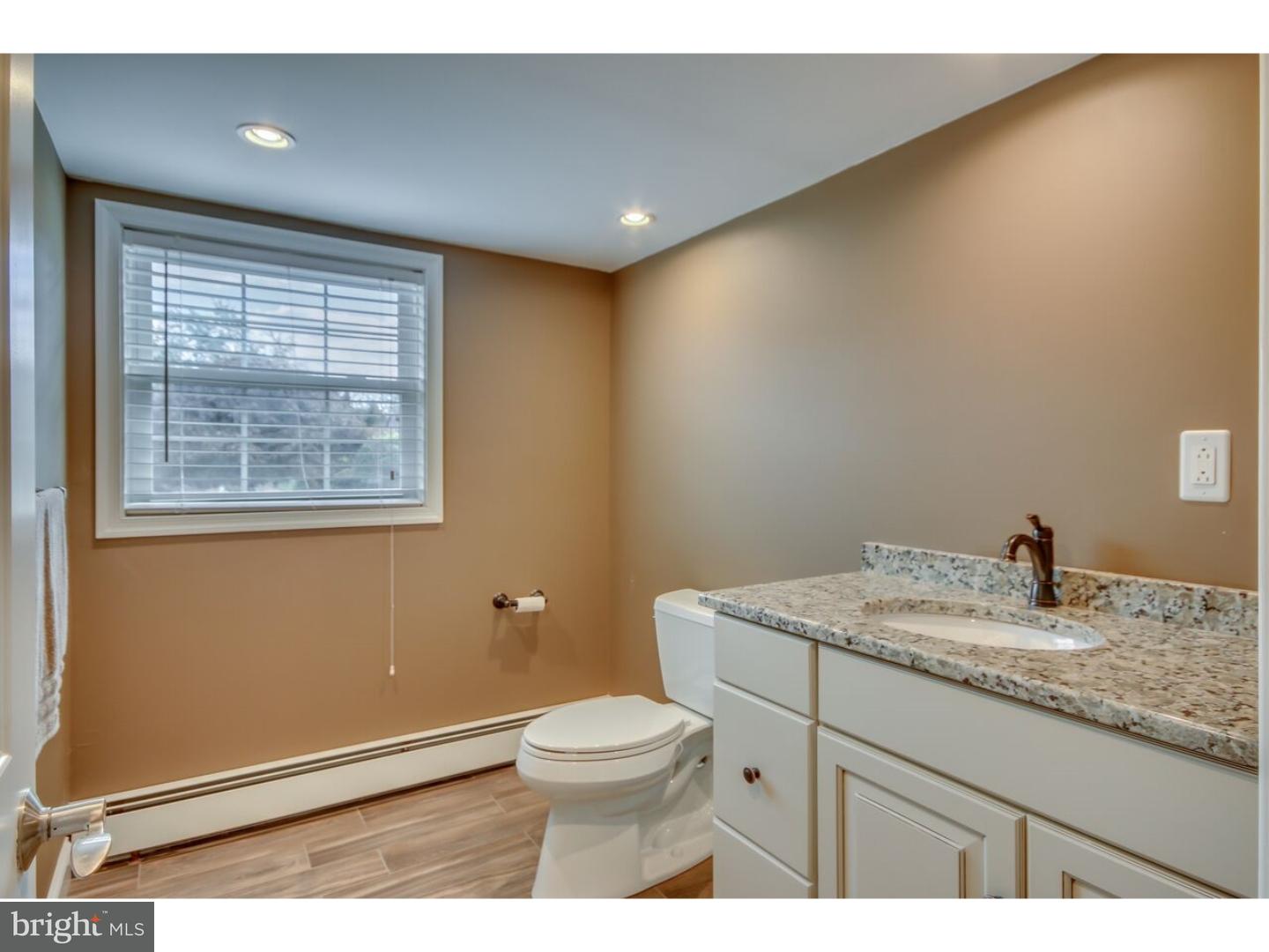 872 Stallion Road Warrington, PA 18976 - Photo 22 of 25 Bathroom