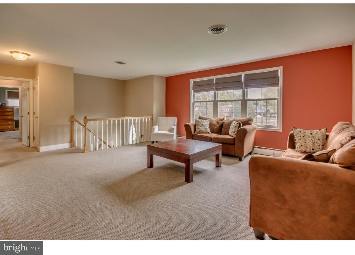 872 Stallion Road Warrington, PA 18976 - Photo 5 of 25 Living Room