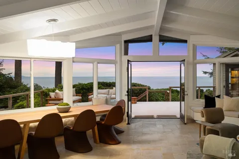 $4,495,000 | 125 Laurel Avenue, Stinson Beach, CA 94970