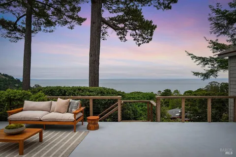 $4,495,000 | 125 Laurel Avenue, Stinson Beach, CA 94970