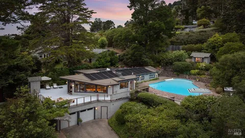 $4,495,000 | 125 Laurel Avenue, Stinson Beach, CA 94970