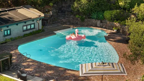 $4,495,000 | 125 Laurel Avenue, Stinson Beach, CA 94970