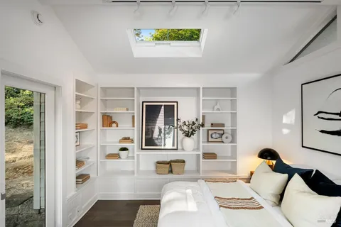 $4,495,000 | 125 Laurel Avenue, Stinson Beach, CA 94970