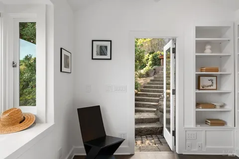 $4,495,000 | 125 Laurel Avenue, Stinson Beach, CA 94970