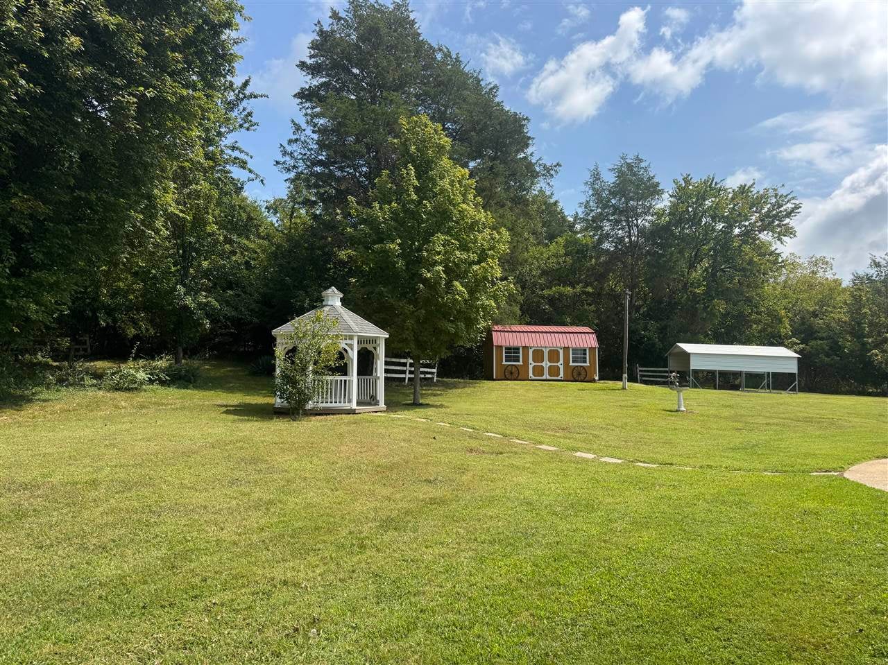 336 Tom Graham Road Russellville, KY 42276 - Photo 12 of 79 Gallery Image 12