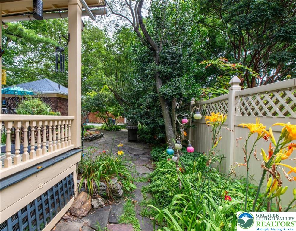 1722 Maple Street Bethlehem, PA 18017 - Photo 24 of 30 a view of a garden with wooden fence