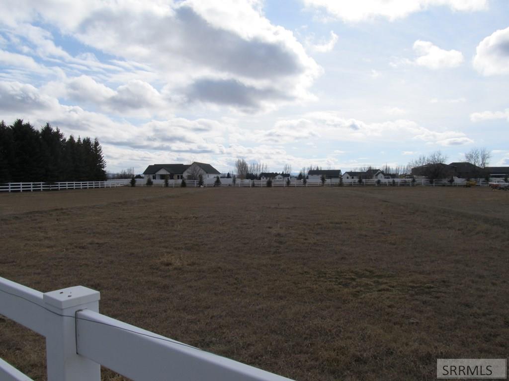 231 North 4135 East Rigby, ID 83442 - Photo 2 of 3