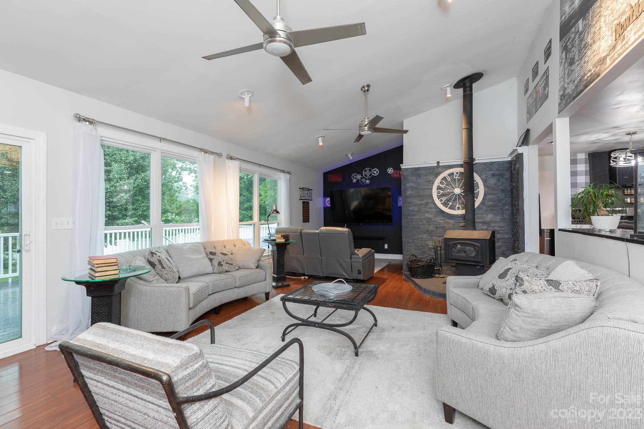 6035 Sullins Road Charlotte, NC 28214 - Photo 10 of 33 Gallery Image 10