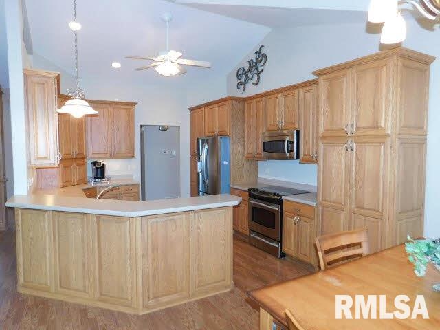 906 Randall Road Tipton, IA 52772 - Photo 8 of 24 Gallery Image 8