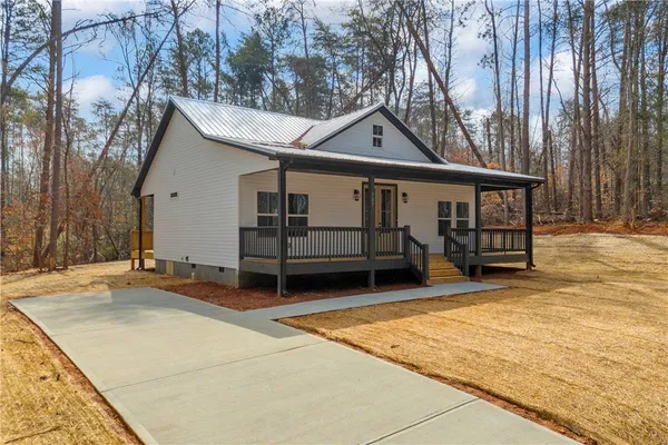 $230,000 | 707 Norton Drive, Westminster, SC 29693