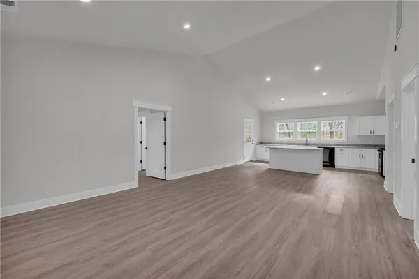 $230,000 | 707 Norton Drive, Westminster, SC 29693