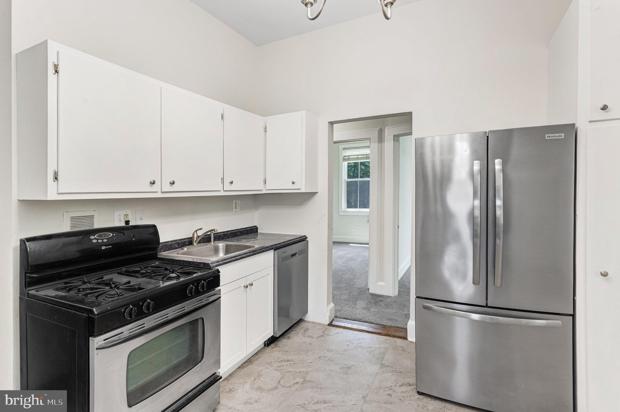 8753 Signal Hill Road, Unit 4 Manassas, VA 20110 - Photo 11 of 23