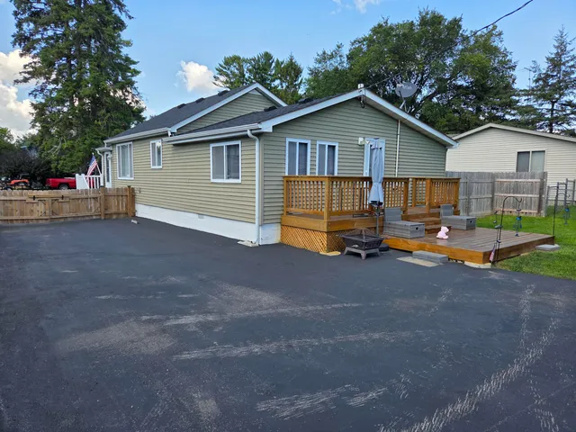 $339,900 | 2816 Mabie Street, Delavan, WI 53115