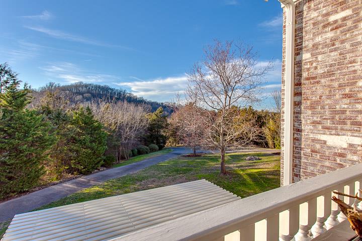 4646 Peytonsville Road Franklin, TN 37064 - Photo 4 of 30 Gallery Image 4