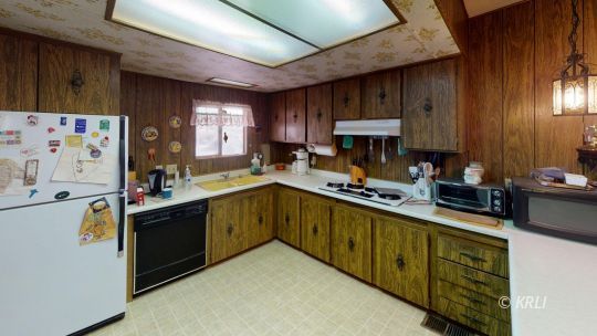 4882 Terra Bonita Road Weldon, CA 93283 - Photo 10 of 22 Gallery Image 10