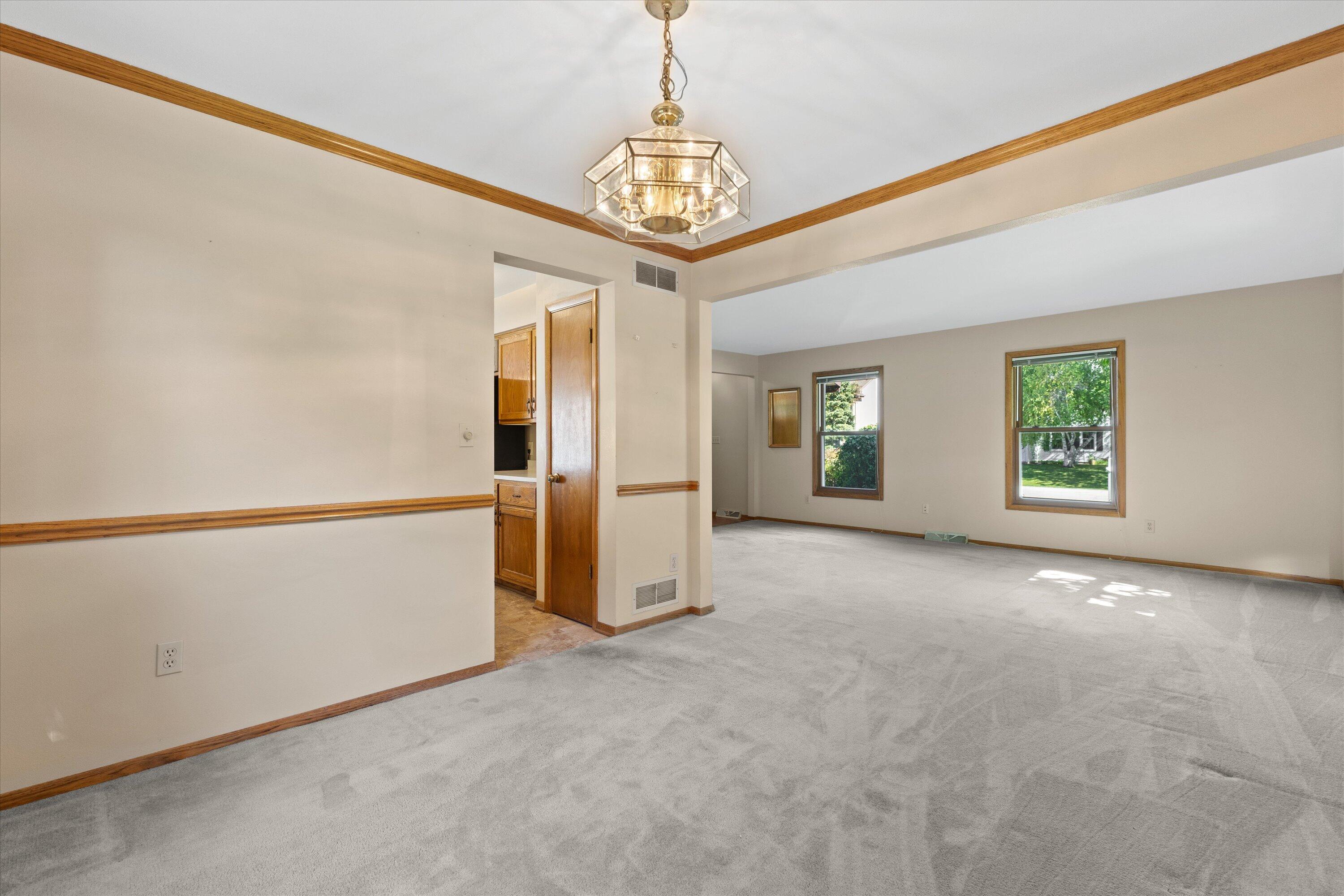 5630 Rachel Glen Caledonia, WI 53402 - Photo 13 of 43 14-KCM-72