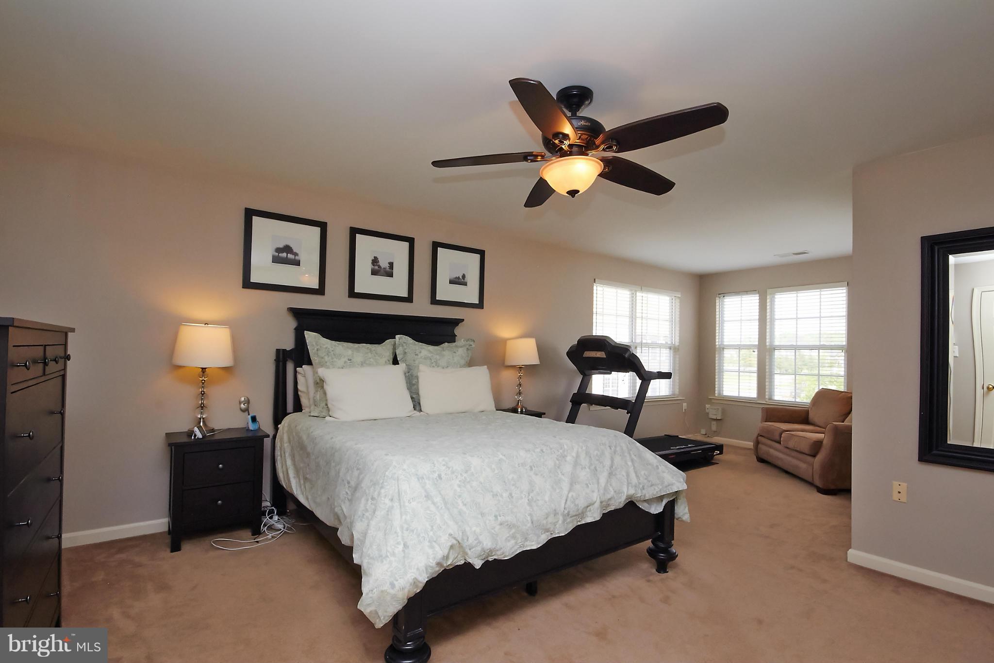 622 Springhouse Square Southeast Leesburg, VA 20175 - Photo 14 of 29 Bedroom (Master)