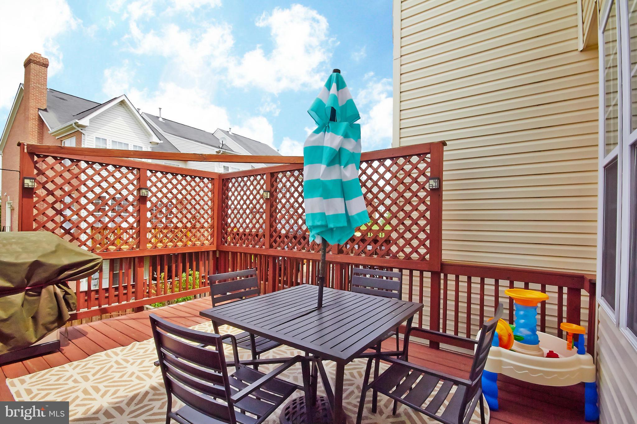 622 Springhouse Square Southeast Leesburg, VA 20175 - Photo 26 of 29 Deck