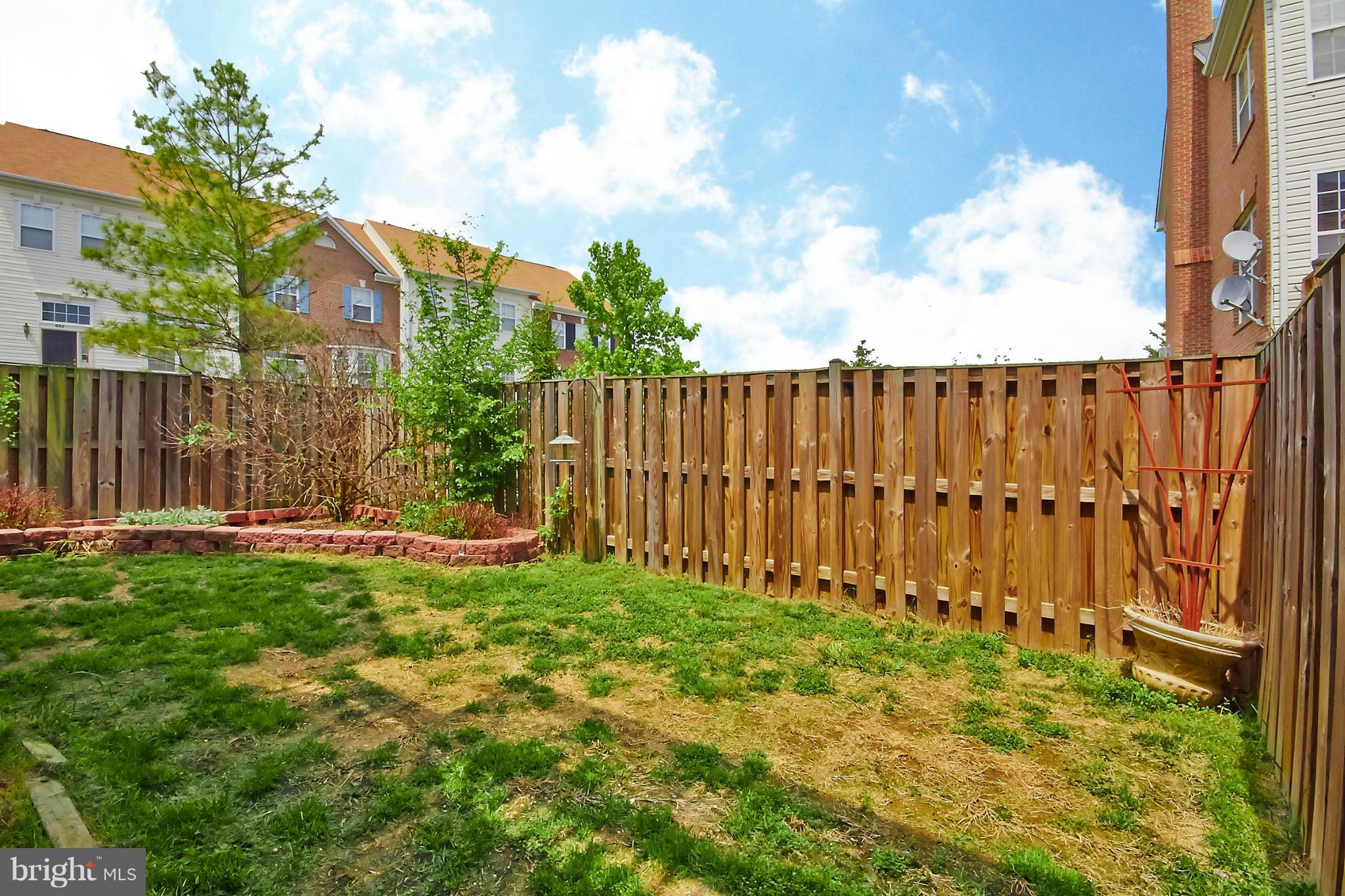 622 Springhouse Square Southeast Leesburg, VA 20175 - Photo 27 of 29 Exterior (Rear)