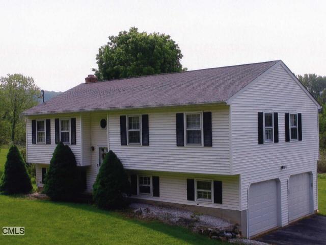 17 Van Car Road New Milford, CT 06776 - Photo 1 of 1 Gallery Image 1