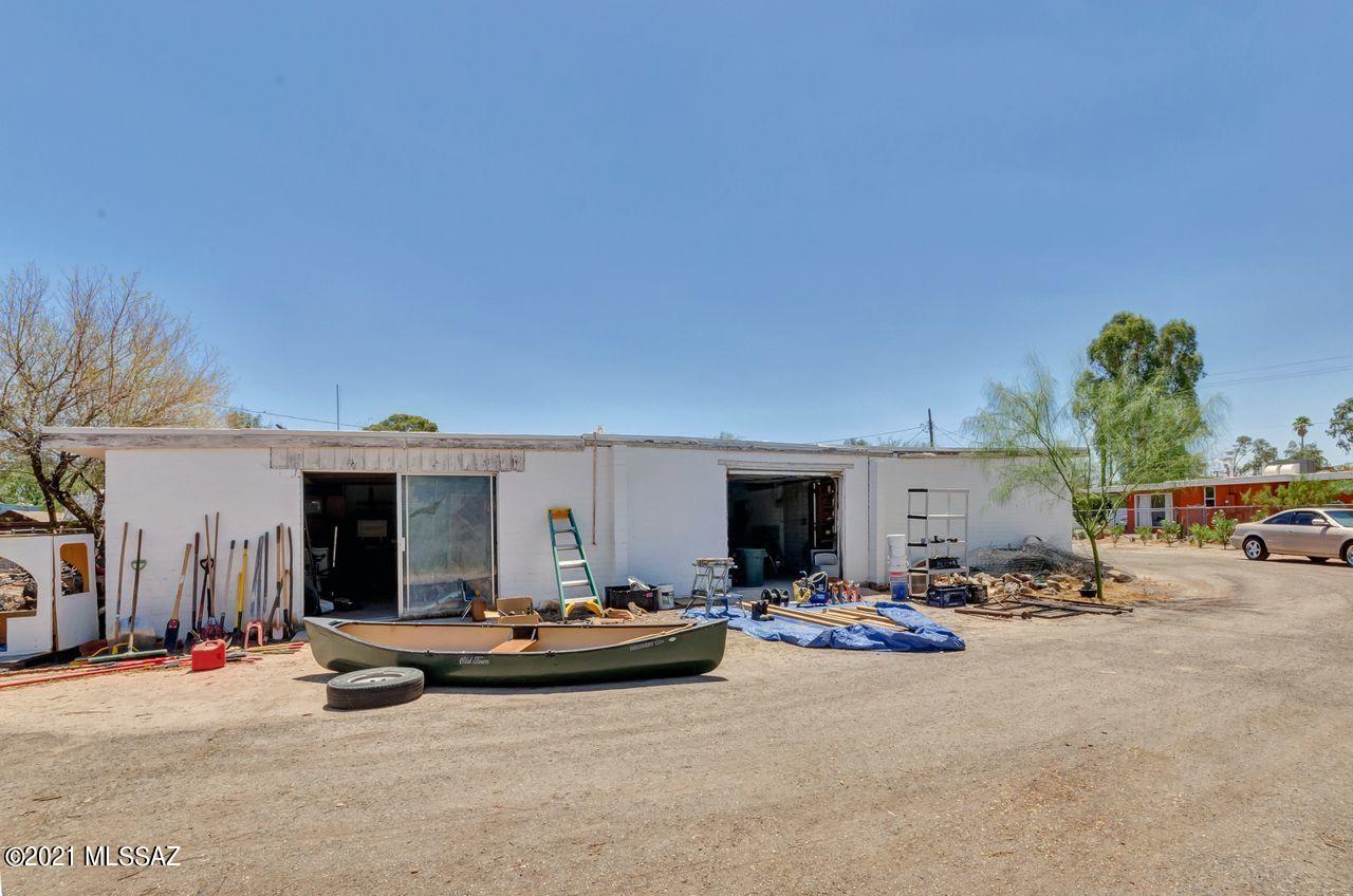 2115 East Fort Lowell Road Tucson, AZ 85719 - Photo 46 of 49 back outbuildings and garage