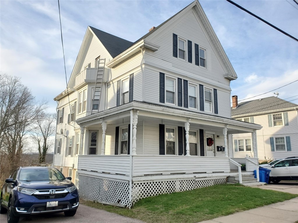 8 Summer Street Westerly, RI 02891 - Photo 3 of 32 Gallery Image 3