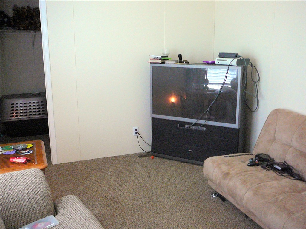 401 Gambrell Road Townville, SC 29689 - Photo 11 of 21 Gallery Image 11