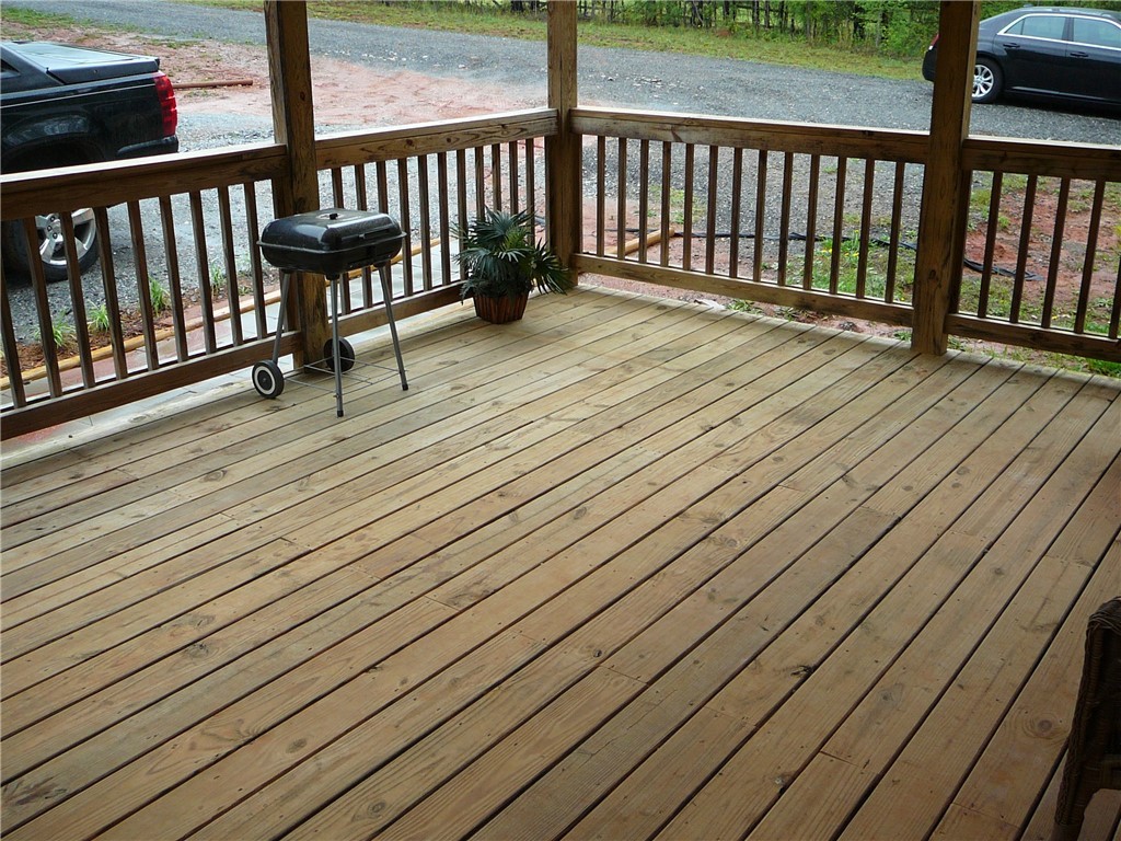 401 Gambrell Road Townville, SC 29689 - Photo 15 of 21 Gallery Image 15