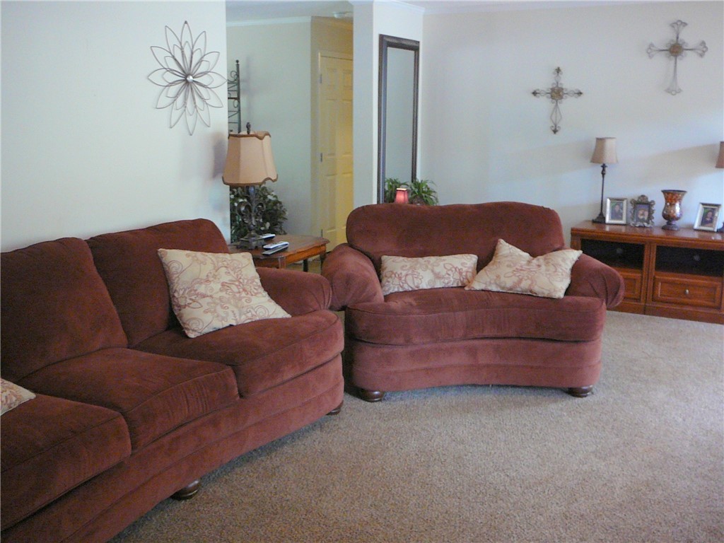 401 Gambrell Road Townville, SC 29689 - Photo 3 of 21 Gallery Image 3