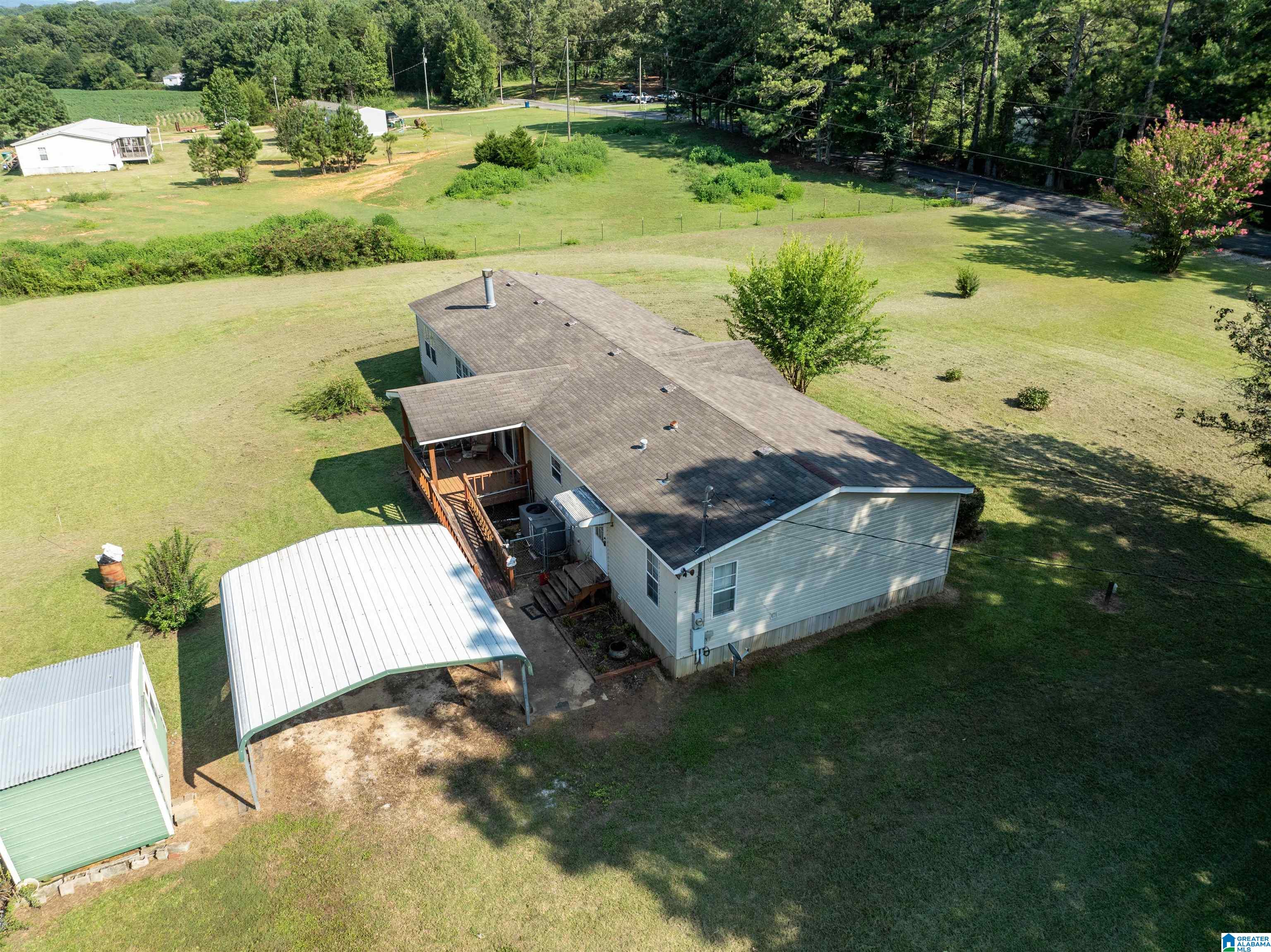 187 Henderson Lake Road Munford, AL 36268 - Photo 36 of 38