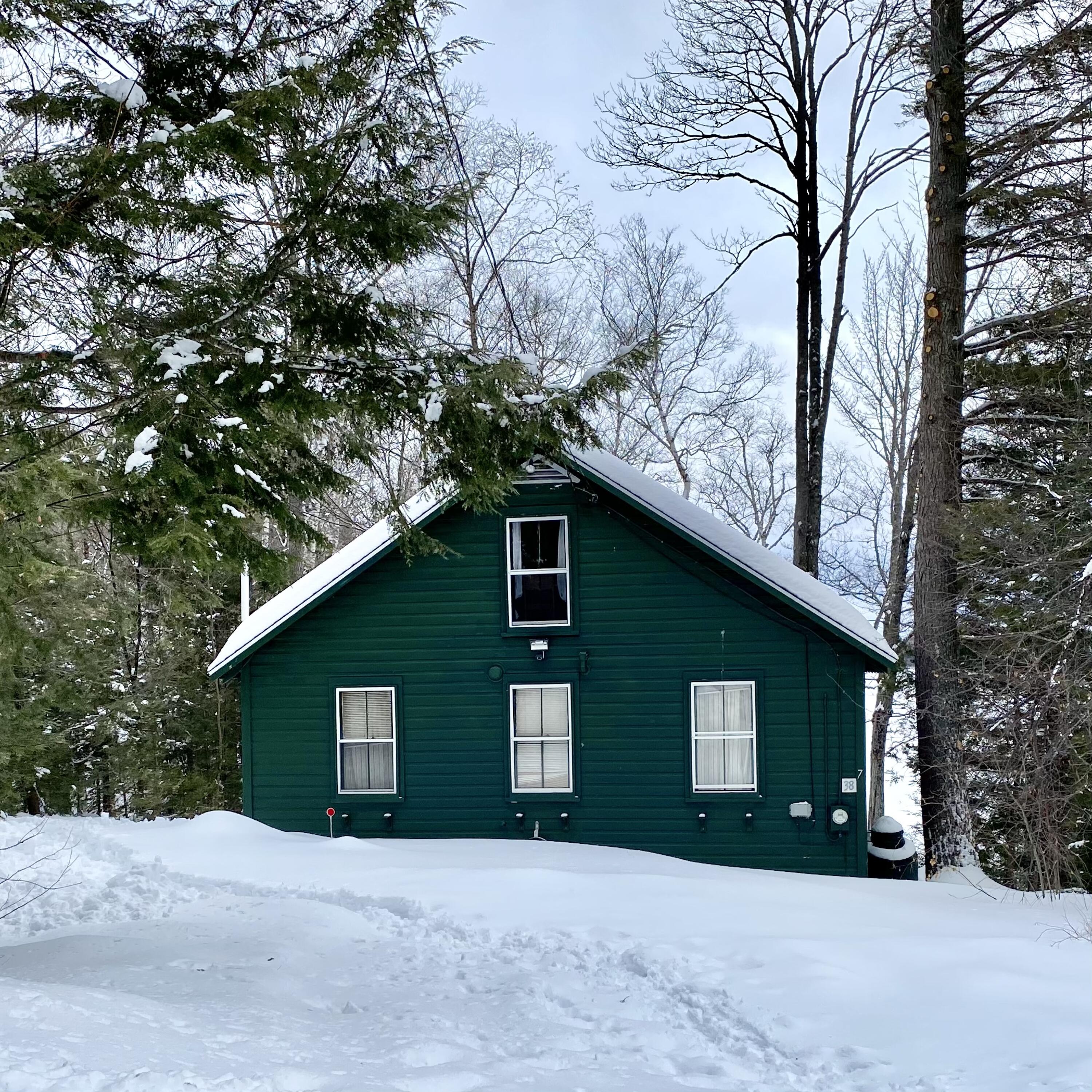 38 Sandy Bay Road, Unit 7 Greenville, ME 04441 - Photo 15 of 46 DDEE6B6A-B18C-4D94-94A0-192D69CFB212