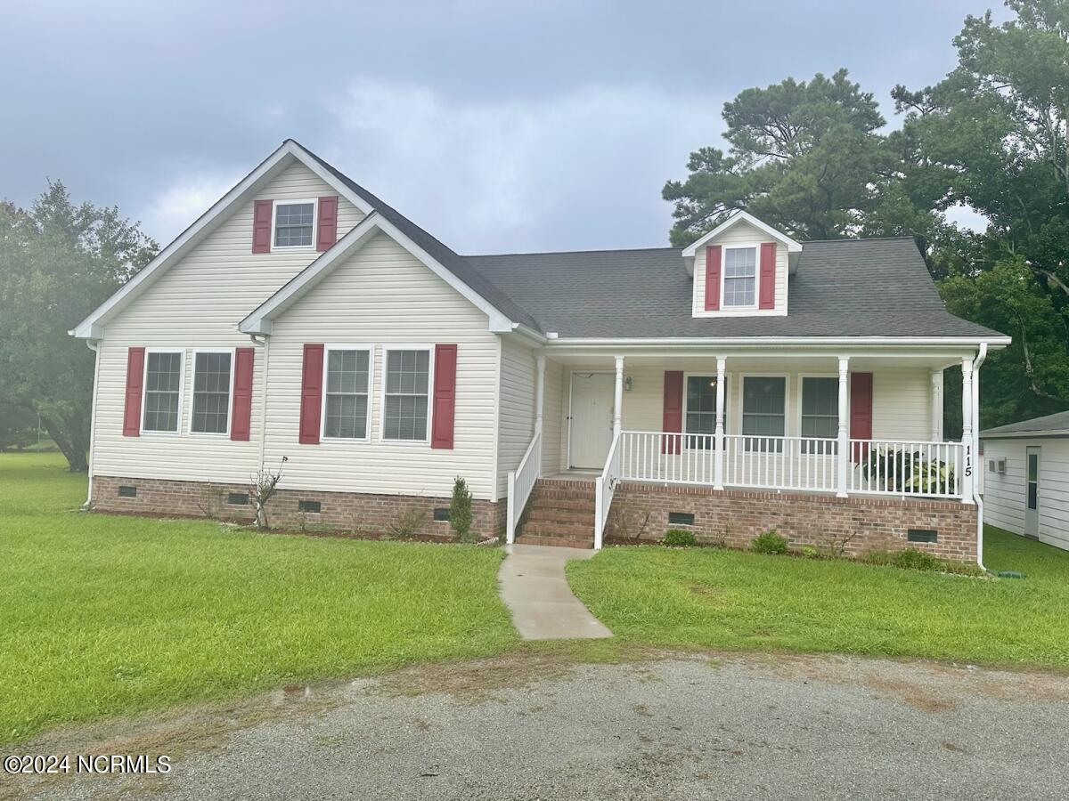 115 Youpon Drive Hubert, NC 28539 - Photo 3 of 76 Main House