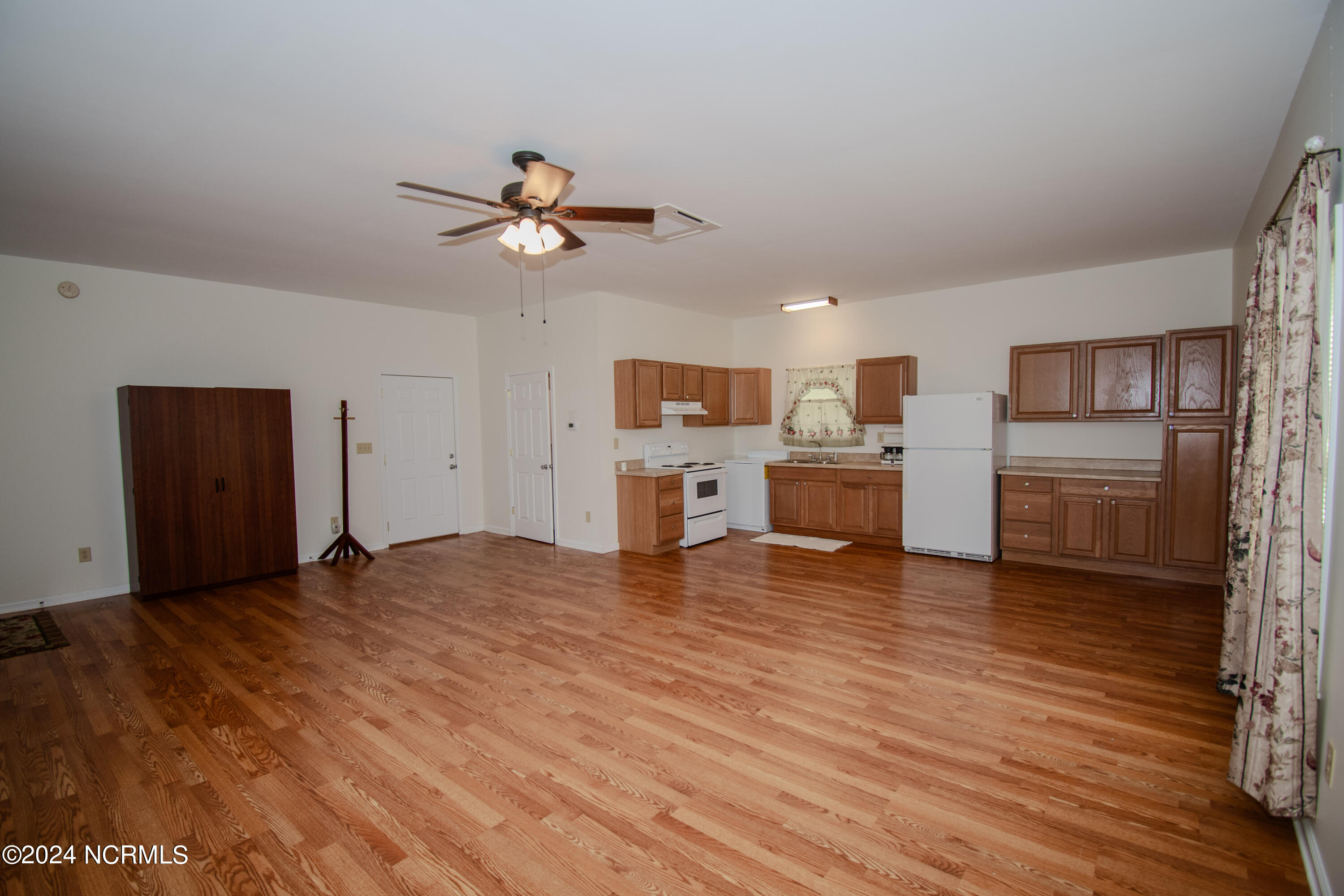 115 Youpon Drive Hubert, NC 28539 - Photo 60 of 76 Guest House